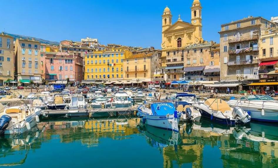 26 Καλύτερα Μέρη για να Επισκεφθείτε στη Γαλλία 11 Corsica