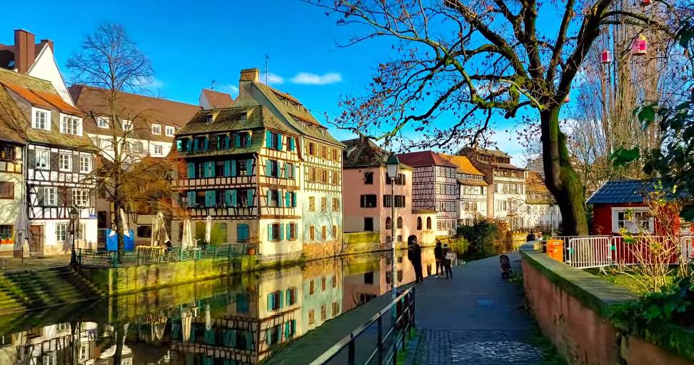 26 Καλύτερα Μέρη για να Επισκεφθείτε στη Γαλλία 14 La Petite France