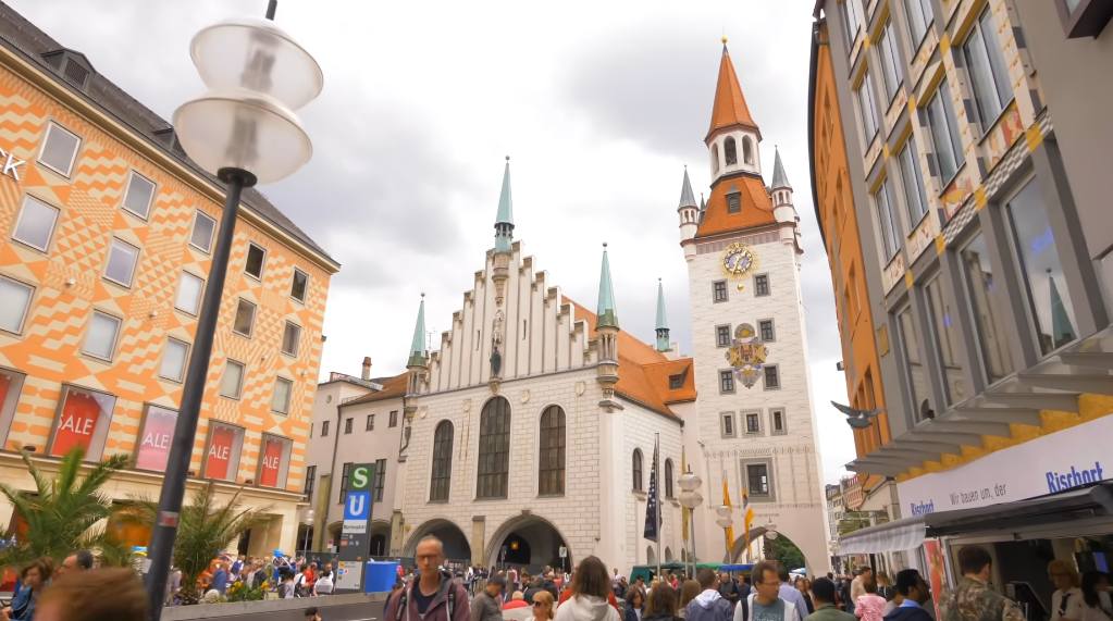 25 Καλύτερα Μέρη για να Επισκεφθείτε στη Γερμανία 8 mon