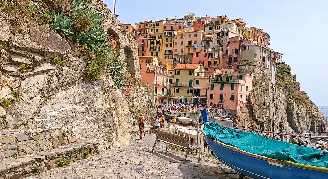 Τσίνκουε Τέρρε