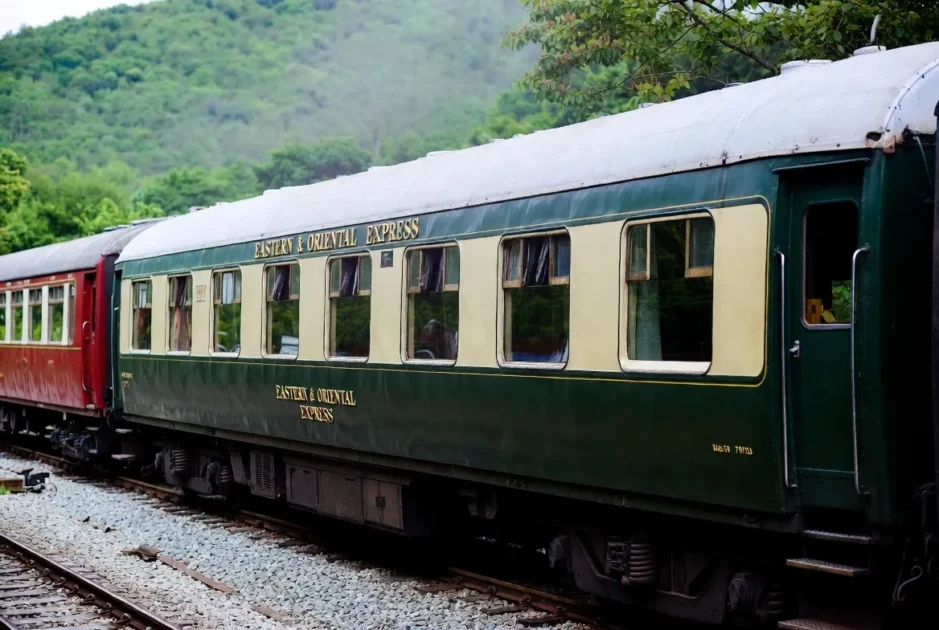 Πώς είναι να ταξιδεύεις με το Eastern & Oriental Express (Όλα όσα πρέπει να ξέρεις) - Μόνο χειραποσκευές 1 Eastern & Oriental Express