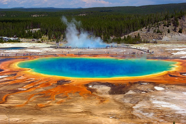 Οδηγός για τη Glenwood Springs: Ιαματικές Πηγές, Πεζοπορίες και Κρυμμένες Σπηλιές 6 Πισίνα ιαματικών πηγών ατμός